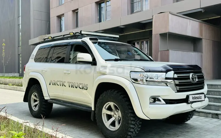 Toyota Land Cruiser 2018 года за 40 000 000 тг. в Алматы