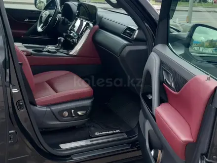 Lexus LX 600 2023 года за 72 000 000 тг. в Астана – фото 8