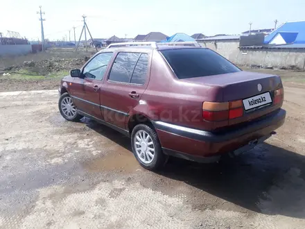 Volkswagen Vento 1994 года за 1 400 000 тг. в Уральск