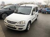 Opel Combo 2004 года за 2 000 000 тг. в Актау – фото 2