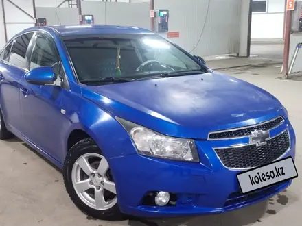 Chevrolet Cruze 2011 года за 3 250 000 тг. в Кокшетау – фото 13