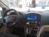 Hyundai H-1 2010 года за 8 500 000 тг. в Темиртау – фото 2