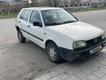 Volkswagen Golf 1993 года за 650 000 тг. в Караганда – фото 2