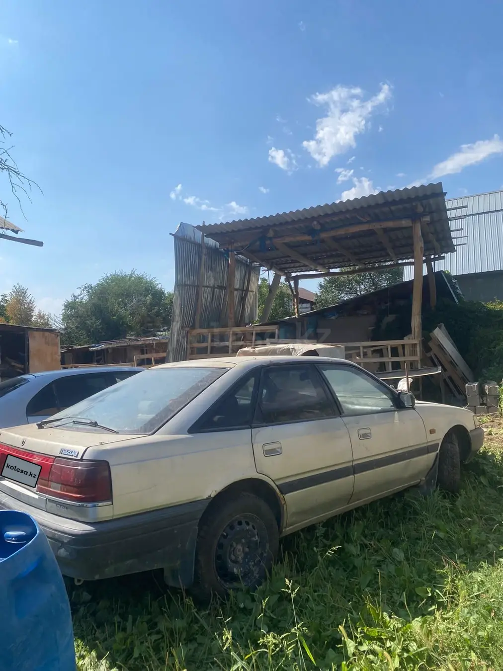 Mazda 626, 1992