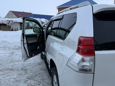 Toyota Land Cruiser Prado 2012 года за 14 800 000 тг. в Актобе – фото 3