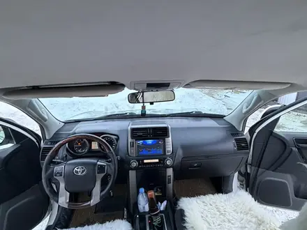 Toyota Land Cruiser Prado 2012 года за 14 800 000 тг. в Актобе – фото 6