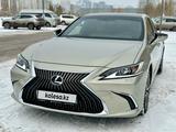 Lexus ES 250 2021 года за 24 500 000 тг. в Астана – фото 2