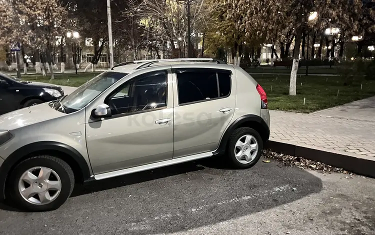 Renault Sandero 2013 годаfor3 600 000 тг. в Шымкент