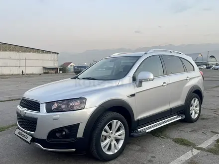 Chevrolet Captiva 2014 года за 7 299 999 тг. в Алматы – фото 2