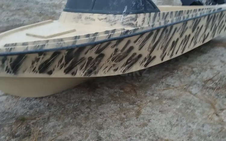 Новая Лодка пластиковая… за 3 000 000 тг. в Балхаш