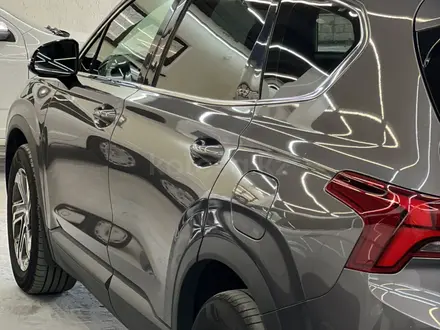 Hyundai Santa Fe 2023 года за 15 500 000 тг. в Караганда – фото 4