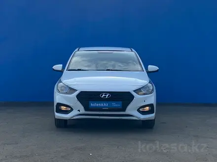 Hyundai Accent 2019 года за 7 960 000 тг. в Алматы – фото 2