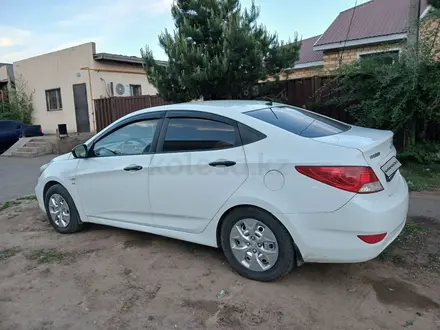 Hyundai Accent 2014 года за 3 500 000 тг. в Астана – фото 3