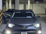 Toyota RAV4 2016 годаүшін7 700 000 тг. в Актау – фото 2