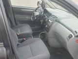 Toyota Avensis Verso 2003 года за 5 200 000 тг. в Караганда – фото 5