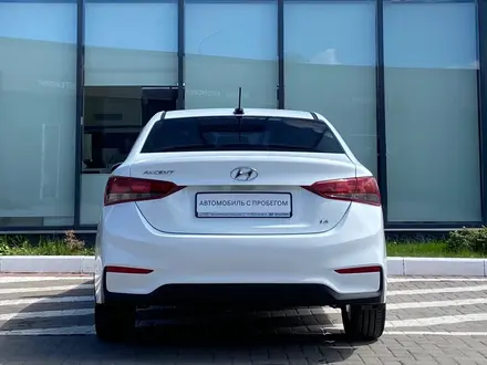 Hyundai Accent 2018 года за 7 190 000 тг. в Караганда – фото 5