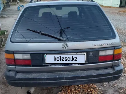 Volkswagen Passat 1989 года за 1 250 000 тг. в Павлодар – фото 2