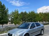 Skoda Octavia 2010 года за 2 850 000 тг. в Атырау – фото 5