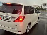 Toyota Alphard 2012 года за 10 500 000 тг. в Астана