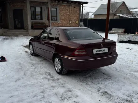 Mercedes-Benz C 240 2002 года за 2 100 000 тг. в Алматы – фото 4