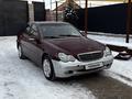 Mercedes-Benz C 240 2002 года за 2 100 000 тг. в Алматы – фото 6