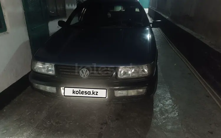 Volkswagen Passat 1994 года за 1 400 000 тг. в Тараз