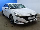 Hyundai Elantra 2021 года за 7 071 000 тг. в Актобе – фото 3
