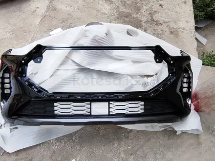 Черный передний бампер Jetour X70PLUS за 197 000 тг. в Алматы