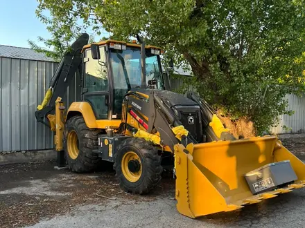 XCMG  Экскавтаор-погрузчик XCMG Модель XC870HK 2026 года за 27 600 000 тг. в Алматы