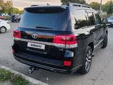 Toyota Land Cruiser 2019 годаүшін33 700 000 тг. в Усть-Каменогорск – фото 4