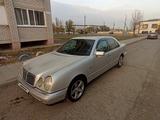 Mercedes-Benz E 230 1996 года за 2 200 000 тг. в Экибастуз – фото 4