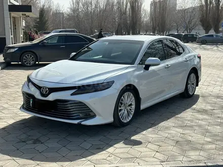 Toyota Camry 2019 года за 14 000 000 тг. в Усть-Каменогорск – фото 2