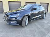 Volkswagen Polo 2015 года за 3 750 000 тг. в Атырау – фото 5