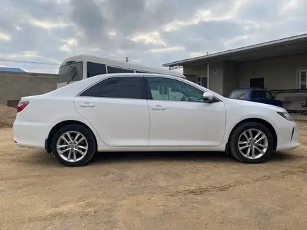 Toyota Camry 2015 года за 11 300 000 тг. в Актау – фото 5