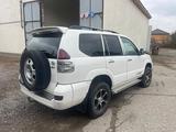 Toyota Land Cruiser Prado 2003 года за 6 100 000 тг. в Актобе – фото 2