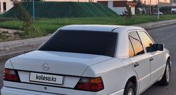 Mercedes-Benz E 230 1989 года за 2 000 000 тг. в Шымкент – фото 4