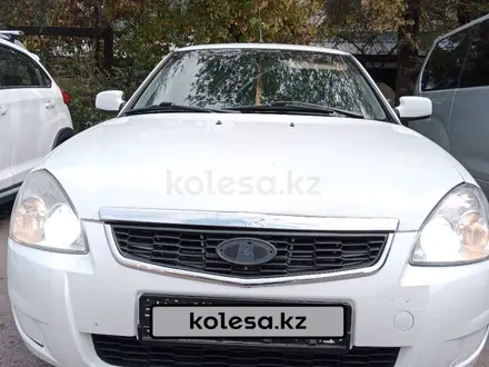 ВАЗ (Lada) Priora 2170 2011 года за 1 550 000 тг. в Астана – фото 2