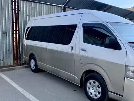 Toyota Hiace 2012 года за 10 000 000 тг. в Астана – фото 2