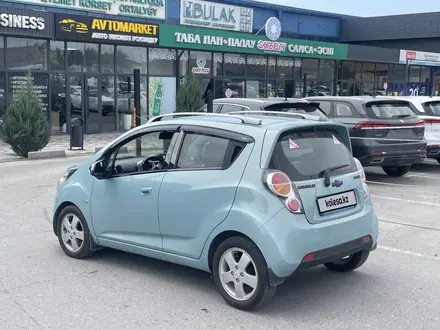 Chevrolet Spark 2010 года за 3 500 000 тг. в Шымкент – фото 4
