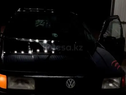 Volkswagen Passat 1992 года за 850 000 тг. в Алматы – фото 4