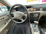 Toyota Camry 2001 годаүшін3 500 000 тг. в Алматы – фото 5