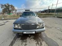 Mercedes-Benz E 220 1993 годаүшін1 300 000 тг. в Алматы