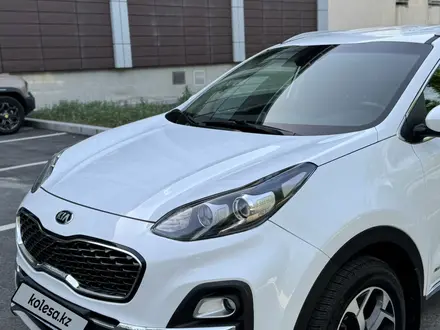 Kia Sportage 2021 года за 9 900 000 тг. в Караганда – фото 2