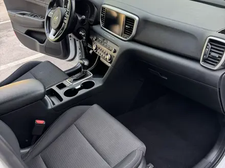 Kia Sportage 2021 года за 9 900 000 тг. в Караганда – фото 20