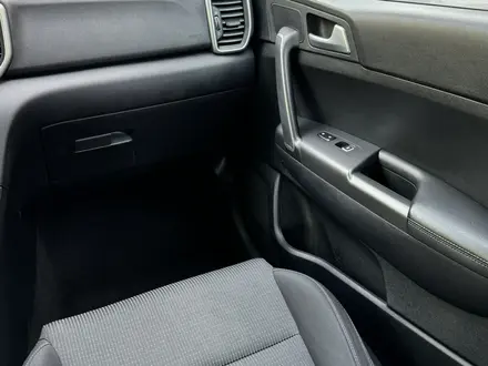 Kia Sportage 2021 года за 9 900 000 тг. в Караганда – фото 23