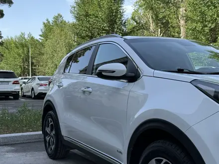 Kia Sportage 2021 года за 9 900 000 тг. в Караганда – фото 5
