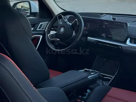 BMW X1 XDrive 20i 2024 года за 24 000 000 тг. в Алматы – фото 9