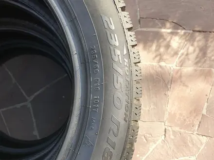 Зимние шины Pirelli — шипованные за 60 000 тг. в Алматы – фото 2