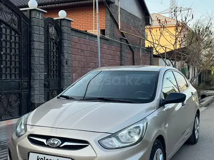 Hyundai Accent 2015 года за 5 555 555 тг. в Алматы