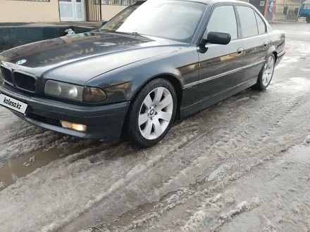 BMW 728 1997 года за 2 300 000 тг. в Алматы – фото 3